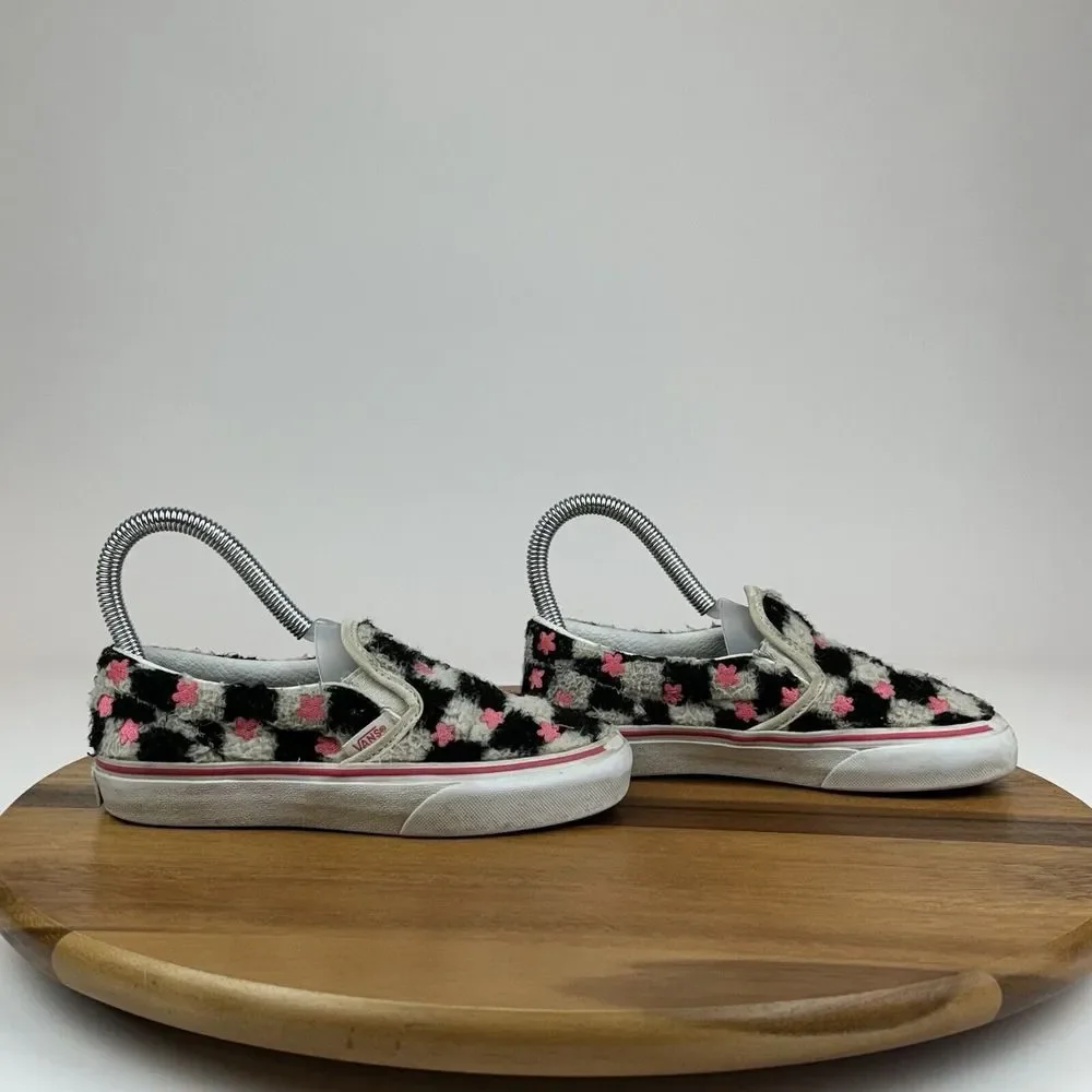 Big Kids Girls Vans Sherpa Classic Slip On Check Pink Flower Sneakers Size 1.5 Y